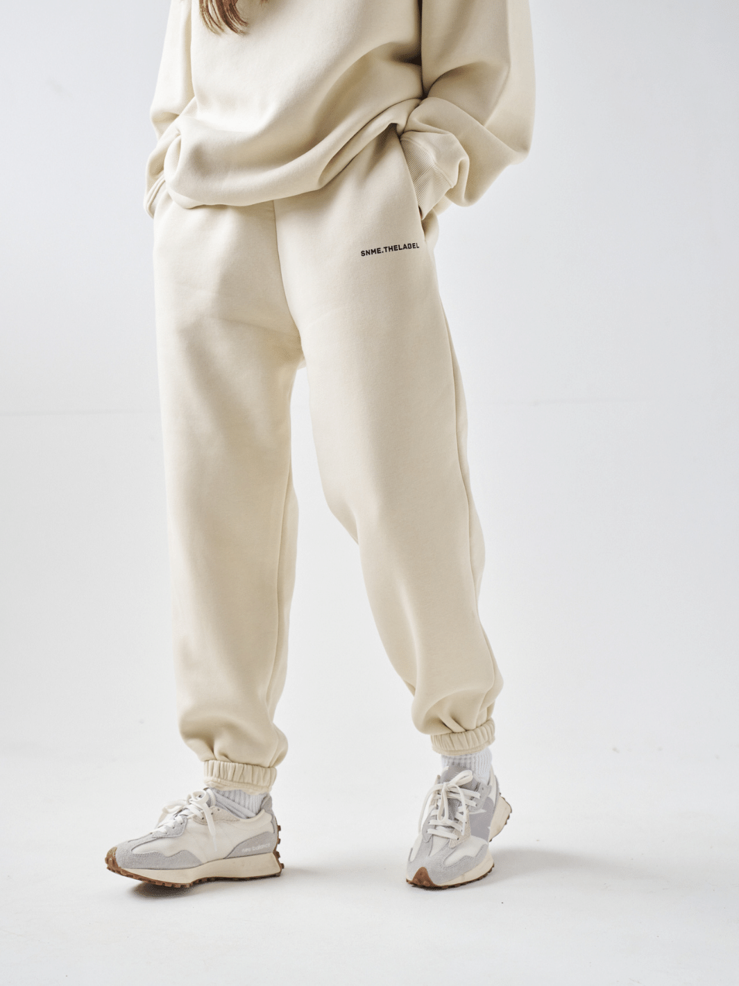 Beige 2025 jogging pants